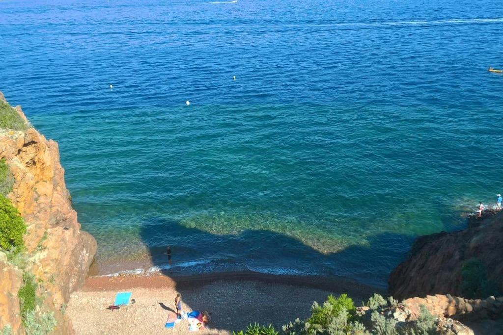 2 Pieces Climatise A 200m Des Plages Apartment